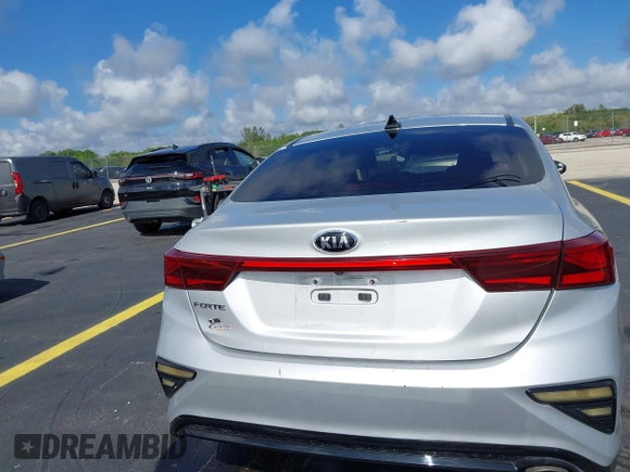 2021 Kia Forte LXS z VIN 3KPF24AD0ME334880, wystawiony jako IAAI lot #42257054 z przebiegiem 159 489 mil mil oraz . Historia ofert i sprzedaży dostępna na DreamBid. Obrazek 16.