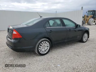 2010 Ford Fusion Hybrid with VIN 3FADP0L39AR143488, listed as a Copart auction lot 88979185 with 149,292 mi miles and Clean Title. Bid and sale history available at carsss.com. Image 3.