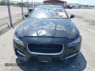 2018 Jaguar XF with VIN SAJBF4FX2JCY58767, listed as a IAAI auction lot 42030236 with 126,869 mi miles and . Bid and sale history available at DreamBid. Image 12.