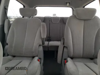 2008 Kia Sedona LX with VIN KNDMB233586213242, listed as a Copart auction lot 51436545 with 213,103 mi miles and Salvage Title. Bid and sale history available at carsss.com. Image 10.