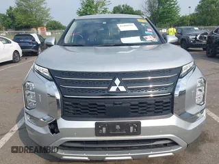 2022 Mitsubishi Outlander SE z VIN JA4J4UA86NZ030850, wystawiony jako IAAI lot #42488918 z przebiegiem 112 029 mil mil oraz . Historia ofert i sprzedaży dostępna na DreamBid. Obrazek 6.