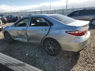 2015 Toyota Camry XLE with VIN 4T1BF1FK2FU049011, listed as a Copart auction lot 44153825 with 97,199 mi miles and Salvage Title. Bid and sale history available at carsss.com. Image 2.