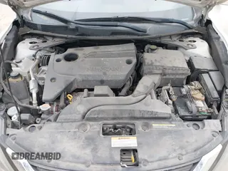 2017 Nissan Altima SV with VIN 1N4AL3AP2HC496668, listed as a IAAI auction lot 41700165 with 116,747 mi miles and . Bid and sale history available at carsss.com. Image 10.