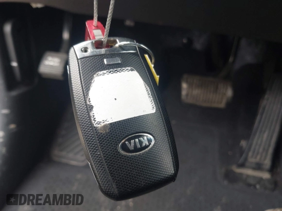 2014 Kia Sorento SX with VIN 5XYKW4A76EG549679, listed as a IAAI auction lot 41916294 with 146,566 mi miles. Bid and sale history available at carsss.com. Image 11.