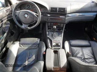 2000 BMW 5 Series 528iA with VIN WBADM6346YGU10549, listed as a Copart auction lot 75047164 with 324,945 mi miles and Salvage Title. Bid and sale history available at carsss.com. Image 8.