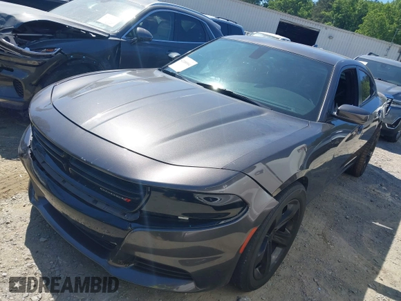 2018 Dodge Charger Daytona z VIN 2C3CDXCT4JH261021, wystawiony jako IAAI lot #42188904 z przebiegiem 79 652 mil mil oraz . Historia ofert i sprzedaży dostępna na DreamBid. Obrazek 18.