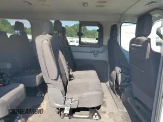 2017 Ford Transit XL z VIN 1FBZX2YM9HKA63396, wystawiony jako Copart lot #58976585 z przebiegiem 123 213 mil mil oraz Szkoda całkowita • Salvage title. Historia ofert i sprzedaży dostępna na DreamBid. Obrazek 11.