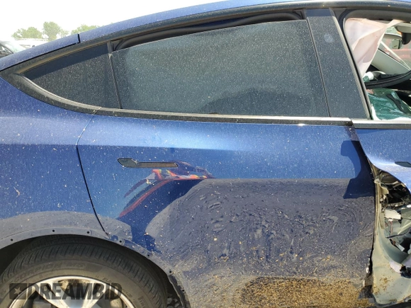 2024 Tesla Model Y Long Range with VIN 7SAYGDEEXRA286528, listed as a Copart auction lot 56321585 with Not provided miles and Salvage title. Bid and sale history available at DreamBid. Image 10.