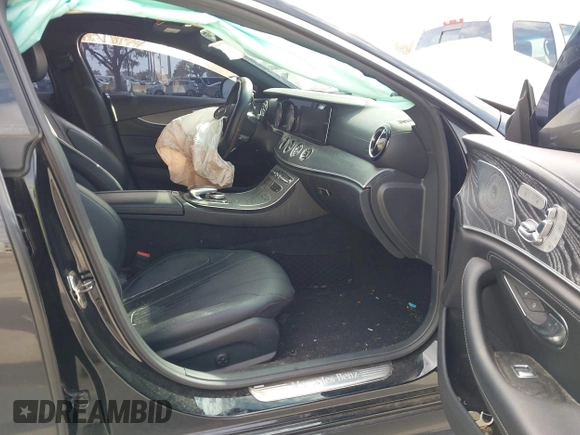 2019 Mercedes-Benz CLS with VIN WDD2J5KB2KA035689, listed as a IAAI auction lot 41263237 with 57,609 mi miles. Bid and sale history available at carsss.com. Image 5.
