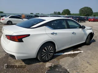 2025 Nissan Altima SV z VIN 1N4BL4DVXSN312223, wystawiony jako Copart lot #60617385 z przebiegiem 16 403 mil mil oraz Czysty tytuł • Clean title. Historia ofert i sprzedaży dostępna na DreamBid. Obrazek 3.