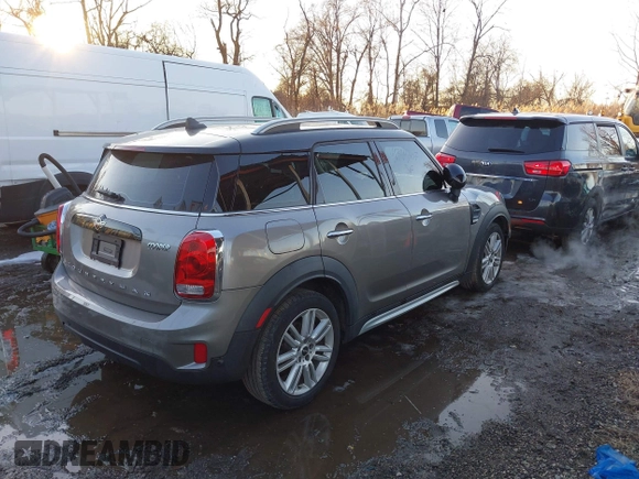 2019 MINI Countryman Cooper with VIN WMZYS7C58K3F47079, listed as a IAAI auction lot 41394707 with 48,917 mi miles. Bid and sale history available at carsss.com. Image 4.