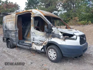 2019 Ford Transit с VIN 1FTYR2CM2KKA85871, выставлен на аукционе IAAI как лот 40619490 с пробегом Не указан миль и . История ставок и продаж доступна на DreamBid. Изображение 1.