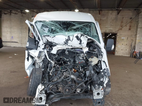 2020 Ford Transit Passenger XL z VIN 1FBAX2C83LKA24741, wystawiony jako IAAI lot #42456148 z przebiegiem Nie podano mil oraz . Historia ofert i sprzedaży dostępna na DreamBid. Obrazek 13.