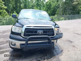 2013 Toyota Tundra with VIN 5TFDW5F12DX305493, listed as a IAAI auction lot 42265066 with 192,462 mi miles and . Bid and sale history available at DreamBid. Image 12.