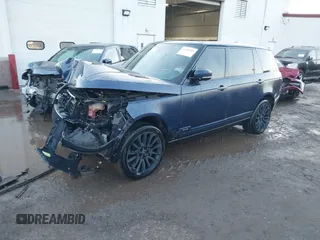 2020 Land Rover Range Rover Autobiography с VIN SALGV5SE5LA401539, выставлен на аукционе IAAI как лот 41394368 с пробегом 35 631 миль миль и . История ставок и продаж доступна на DreamBid. Изображение 2.