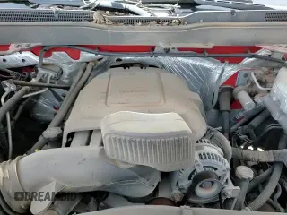 2017 Chevrolet Silverado 2500HD LTZ z VIN 1GC1KWEG3HF166657, wystawiony jako Copart lot #51425845 z przebiegiem 96 652 mil mil oraz Szkoda całkowita • Salvage title. Historia ofert i sprzedaży dostępna na DreamBid. Obrazek 13.