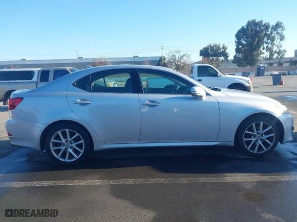 2011 Lexus IS 250 with VIN JTHBF5C26B5145792, listed as a IAAI auction lot 41423820 with NaN miles. Bid and sale history available at carsss.com. Image 13.