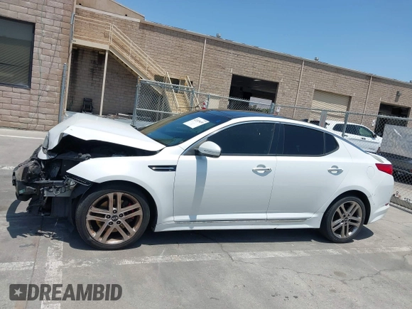 2013 Kia Optima SX with VIN 5XXGR4A6XDG106409, listed as a IAAI auction lot 42525630 with 213,722 mi miles and . Bid and sale history available at DreamBid. Image 15.