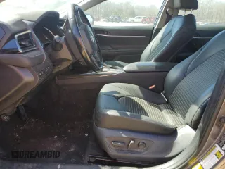 2019 Toyota Camry LE with VIN 4T1B11HK5KU253243, listed as a Copart auction lot 49477995 with 98,564 mi miles and Clean Title. Bid and sale history available at carsss.com. Image 7.