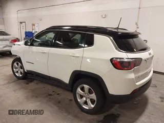 2019 Jeep Compass Latitude with VIN 3C4NJDBB0KT834607, listed as a IAAI auction lot 41932794 with 74,694 mi miles. Bid and sale history available at carsss.com. Image 3.