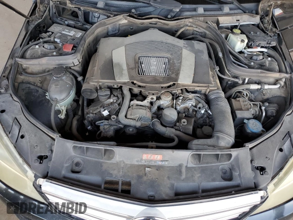 2008 Mercedes-Benz C 300 Sport z VIN WDDGF54X68R013687, wystawiony jako Copart lot #64303305 z przebiegiem 185 514 mil mil oraz Szkoda całkowita • Salvage title. Historia ofert i sprzedaży dostępna na DreamBid. Obrazek 11.