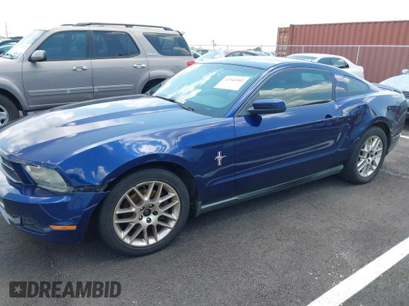 2012 Ford Mustang Premium with VIN 1ZVBP8AM1C5257581, listed as a IAAI auction lot 42546982 with 282,995 mi miles and . Bid and sale history available at DreamBid. Image 2.