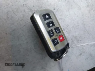2019 Toyota Sienna XLE Auto Access Seat с VIN 5TDYZ3DC4KS994036, выставлен на аукционе IAAI как лот 41202859 с пробегом 163 605 миль миль и . История ставок и продаж доступна на DreamBid. Изображение 11.