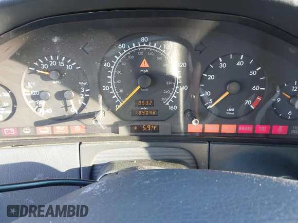 1996 Mercedes-Benz S 320 with VIN WDBGA32E9TA307279, listed as a IAAI auction lot 41631747 with 189,048 mi miles and . Bid and sale history available at DreamBid. Image 7.