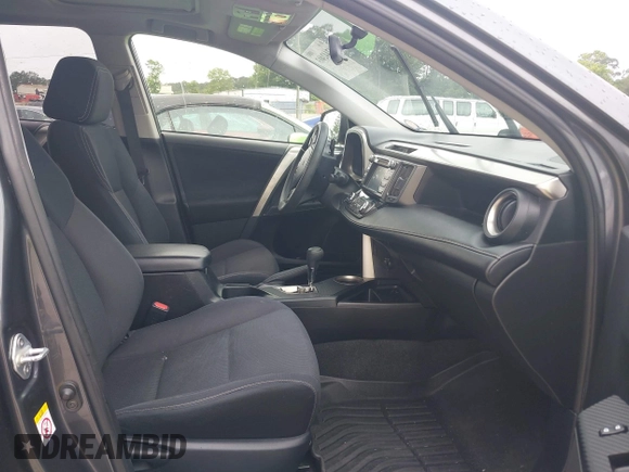 2013 Toyota RAV4 XLE with VIN JTMRFREV8DD016220, listed as a IAAI auction lot 42442403 with 165,364 mi miles and . Bid and sale history available at DreamBid. Image 5.