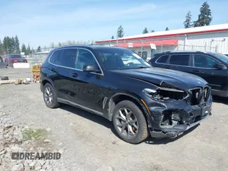 2020 BMW X5 xDrive40i with VIN 5UXCR6C0XLLL66423, listed as a IAAI auction lot 41880688 with 70,263 mi miles. Bid and sale history available at carsss.com. Image 1.