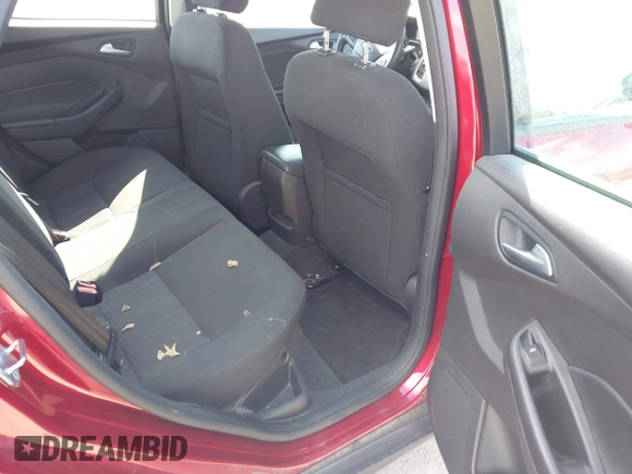 2016 Ford Focus SE with VIN 1FADP3F29GL206987, listed as a IAAI auction lot 41684013 with 92,889 mi miles. Bid and sale history available at carsss.com. Image 8.