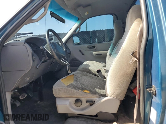 2000 Ford F-150 XL z VIN 3FTZF172XYMA81391, wystawiony jako Copart lot #62108855 z przebiegiem Nie podano mil oraz Szkoda całkowita • Salvage title. Historia ofert i sprzedaży dostępna na DreamBid. Obrazek 7.