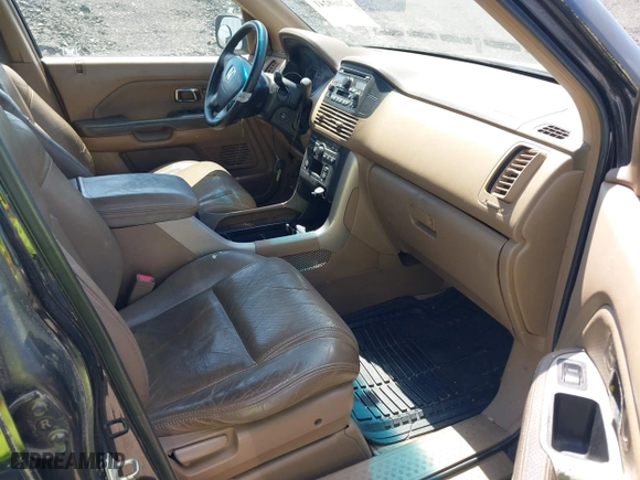 2004 Honda Pilot EX with VIN 2HKYF18524H546430, listed as a IAAI auction lot 42060241 with 126,931 mi miles. Bid and sale history available at carsss.com. Image 5.