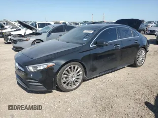2022 Mercedes-Benz A 220 z VIN W1K3G4EB8NJ366659, wystawiony jako Copart lot #51293555 z przebiegiem 57 777 mil mil oraz Szkoda całkowita • Salvage title. Historia ofert i sprzedaży dostępna na DreamBid. Obrazek 1.