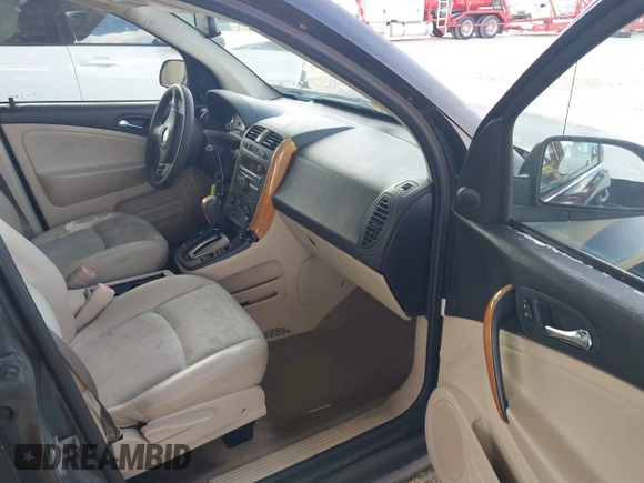 2007 Saturn VUE V6 z VIN 5GZCZ53497S834263, wystawiony jako IAAI lot #42376082 z przebiegiem 163 909 mil mil oraz . Historia ofert i sprzedaży dostępna na DreamBid. Obrazek 5.