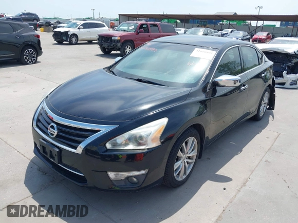 2015 Nissan Altima 2.5 z VIN 1N4AL3AP7FN884738, wystawiony jako IAAI lot #42050899 z przebiegiem 106 111 mil mil oraz . Historia ofert i sprzedaży dostępna na DreamBid. Obrazek 19.