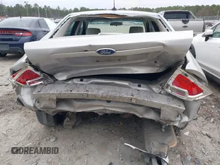 2008 Ford Fusion S with VIN 3FAHP06Z78R111053, listed as a IAAI auction lot 41522528 with 145,467 mi miles. Bid and sale history available at carsss.com. Image 6.