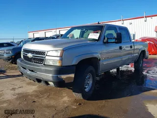 2007 Chevrolet Silverado 2500HD Classic LT3 with VIN 1GCHK23D37F170349, listed as a IAAI auction lot 41058693 with 267,416 mi miles. Bid and sale history available at carsss.com. Image 17.