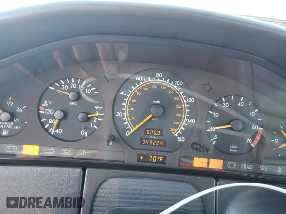1994 Mercedes-Benz S with VIN WDBGA51EXRA151386, listed as a Copart auction lot 81561754 with 43,224 mi miles and Clean Title. Bid and sale history available at DreamBid. Image 9.