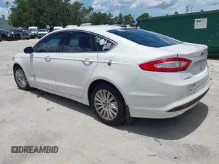 2013 Ford Fusion SE Hybrid с VIN 3FA6P0LU8DR161132, выставлен на аукционе IAAI как лот 42646879 с пробегом 178 516 миль миль и . История ставок и продаж доступна на DreamBid. Изображение 3.
