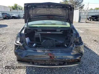 2014 Mercedes-Benz E 350 Luxury z VIN WDDHF8JB7EA980317, wystawiony jako Copart lot #58952755 z przebiegiem 106 341 mil mil oraz Szkoda całkowita • Salvage title. Historia ofert i sprzedaży dostępna na DreamBid. Obrazek 6.