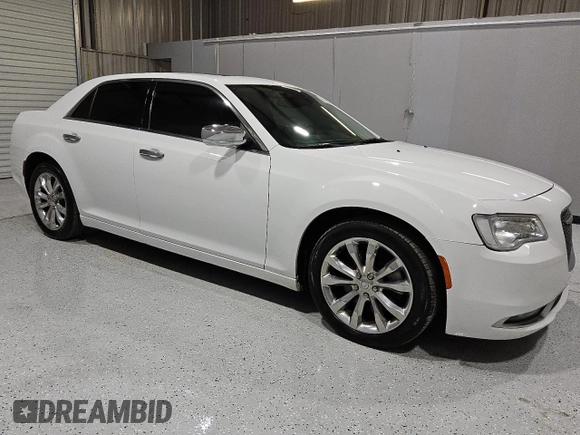 2019 Chrysler 300 Limited with VIN 2C3CCAKG7KH531087, listed as a Copart auction lot 52543175 with 143,342 mi miles and Clean Title. Bid and sale history available at carsss.com. Image 4.