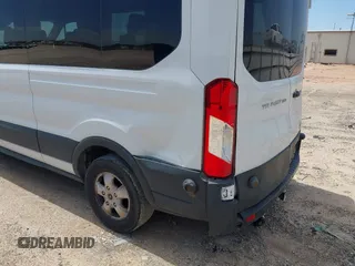 2019 Ford Transit Passenger XL с VIN 1FBZX2CM6KKA99660, выставлен на аукционе IAAI как лот 42318961 с пробегом 112 836 миль миль и . История ставок и продаж доступна на DreamBid. Изображение 18.