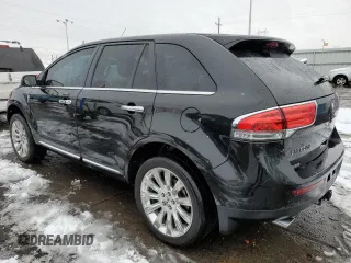 2015 Lincoln MKX with VIN 2LMDJ8JK5FBL31872, listed as a Copart auction lot 39742614 with 108,322 mi miles. Bid and sale history available at carsss.com. Image 2.