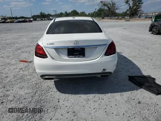 2021 Mercedes-Benz C 300 z VIN W1KWF8DB0MR652112, wystawiony jako Copart lot #52832335 z przebiegiem Nie podano mil oraz Nie do naprawy • Non repairable. Historia ofert i sprzedaży dostępna na DreamBid. Obrazek 6.