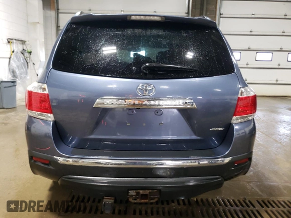 2013 Toyota Highlander Limited z VIN 5TDDK3EH1DS188364, wystawiony jako Copart lot #61165575 z przebiegiem 188 388 mil mil oraz Szkoda całkowita • Salvage title. Historia ofert i sprzedaży dostępna na DreamBid. Obrazek 6.