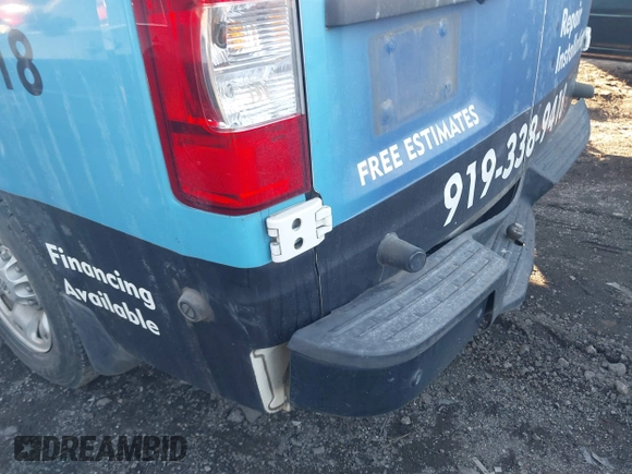 2021 Nissan NV Cargo SV z VIN 1N6BF0KY3MN800985, wystawiony jako IAAI lot #41237984 z przebiegiem 120 472 mil mil oraz . Historia ofert i sprzedaży dostępna na DreamBid. Obrazek 18.