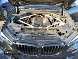 2023 BMW X5 xDrive45e with VIN 5UXTA6C08P9R93373, listed as a Copart auction lot 44031635 with 0 mi miles and Salvage Title. Bid and sale history available at carsss.com. Image 12.