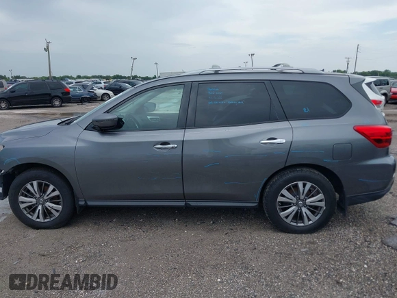2018 Nissan Pathfinder S with VIN 5N1DR2MN5JC657803, listed as a IAAI auction lot 42051833 with 192,355 mi miles and . Bid and sale history available at DreamBid. Image 15.