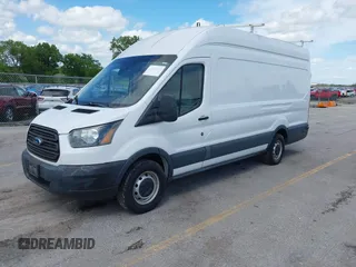 2015 Ford Transit z VIN 1FTNR3XVXFKB29374, wystawiony jako IAAI lot #42681987 z przebiegiem 190 430 mil mil oraz . Historia ofert i sprzedaży dostępna na DreamBid. Obrazek 23.